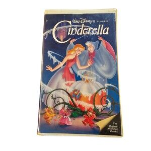 Cinderella Walt Disney Masterpiece Clamshell VHS Vintage